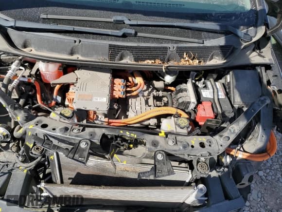 ✅ 2020 Chevrolet Bolt EV LT • VIN: 1G1FY6S06L4148484 • Lot: 74962944. Wystawiony na Copart z przebiegiem 41 383 mil. Bezpłatny archiwum sprzedaży aukcyjnych z USA i szczegółowy raport historii pojazdu na DreamBid. Zdjęcie 11.