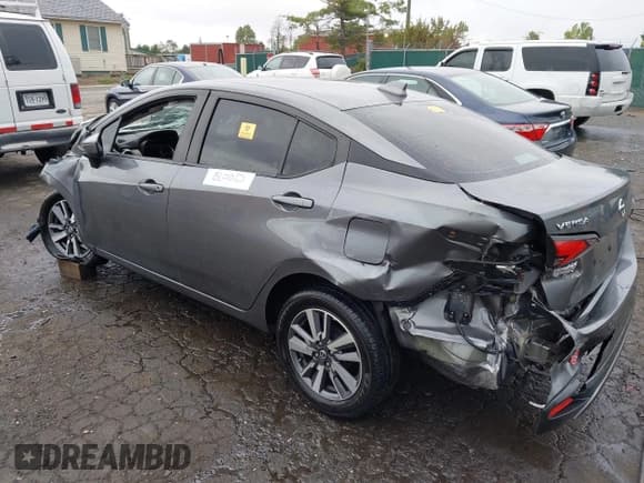 ✅ 2020 Nissan Versa SV • VIN: 3N1CN8EV6LL835306 • Lot: 43197186. Wystawiony na IAAI z przebiegiem Nie podano. Bezpłatny archiwum sprzedaży aukcyjnych z USA i szczegółowy raport historii pojazdu na DreamBid. Zdjęcie 3.