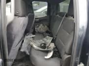 ✅ 2020 Chevrolet Silverado 1500 Custom • VIN: 1GCRYBEF3LZ367919 • Lot: 66986255. Wystawiony na Copart z przebiegiem 86 454 mil. Bezpłatny archiwum sprzedaży aukcyjnych z USA i szczegółowy raport historii pojazdu na DreamBid. Zdjęcie 10.