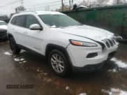 ✅ 2015 Jeep Cherokee Latitude • VIN: 1C4PJMCB5FW509555 • Лот: 41146991. Опубликован ранее на IAAI с пробегом 173 745 миль. Бесплатный доступ к архиву аукционных продаж из США и подробный отчёт об истории автомобиля на DreamBid. Изображение 1.