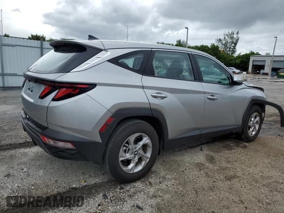✅ 2024 Hyundai Tucson SE • VIN: 5NMJA3DE5RH404921 • Lot: 68579414. Wystawiony na Copart z przebiegiem 1 835 mil. Bezpłatny archiwum sprzedaży aukcyjnych z USA i szczegółowy raport historii pojazdu na DreamBid. Zdjęcie 3.