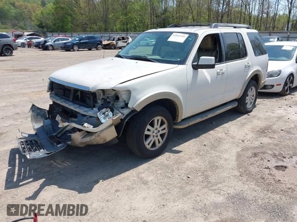 ✅ 2009 Ford Explorer Eddie Bauer • VIN: 1FMEU64E49UA41798 • Lot: 42029701. Wystawiony na IAAI z przebiegiem 246 417 mil. Bezpłatny archiwum sprzedaży aukcyjnych z USA i szczegółowy raport historii pojazdu na DreamBid. Zdjęcie 2.