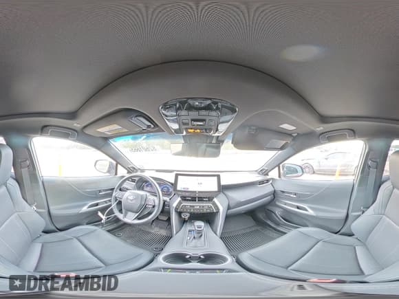 ✅ 2024 Toyota Venza LE • VIN: JTEAAAAH6RJ183841 • Lot: 82601665. Listed on Copart with 18,031 mi. Free auction sales archive from the USA and detailed vehicle history report at DreamBid. Image 14.