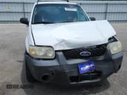 ✅ 2005 Ford Escape XLT • VIN: 1FMCU03105KC53140 • Лот: 60692975. Опубликован ранее на Copart с пробегом 274 002 миль. Бесплатный доступ к архиву аукционных продаж из США и подробный отчёт об истории автомобиля на DreamBid. Изображение 13.