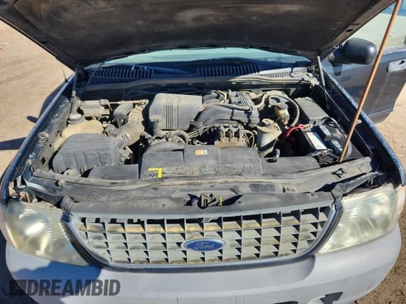 ✅ 2002 Ford Explorer XLS • VIN: 1FMZU62E92ZC64853 • Лот: 87368615. Опубликован ранее на Copart с пробегом 214 506 миль. Бесплатный доступ к архиву аукционных продаж из США и подробный отчёт об истории автомобиля на DreamBid. Изображение 12.