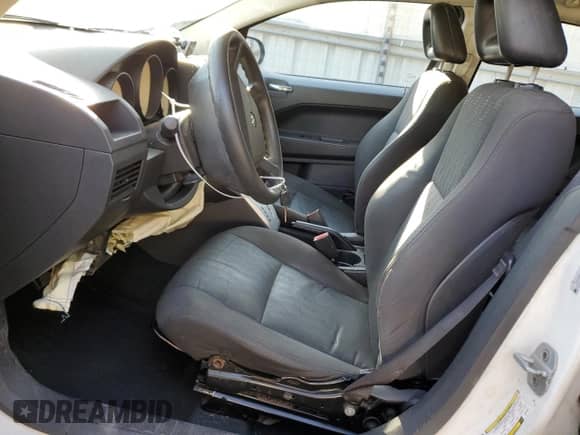 2008 Dodge Caliber SE с VIN 1B3HB28B48D672051, выставлен на аукционе Copart как лот 76240804 с пробегом 286 330 миль миль и Списание • Salvage title. История ставок и продаж доступна на DreamBid. Изображение 7.