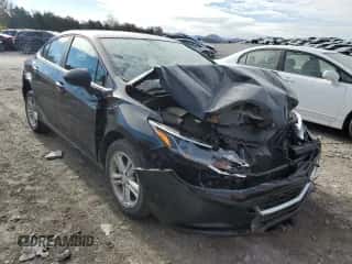 2017 Chevrolet Cruze LT с VIN 1G1BE5SM5H7206434, выставлен на аукционе Copart как лот 66750422 с пробегом 88 429 миль миль и . История ставок и продаж доступна на DreamBid. Изображение 1.