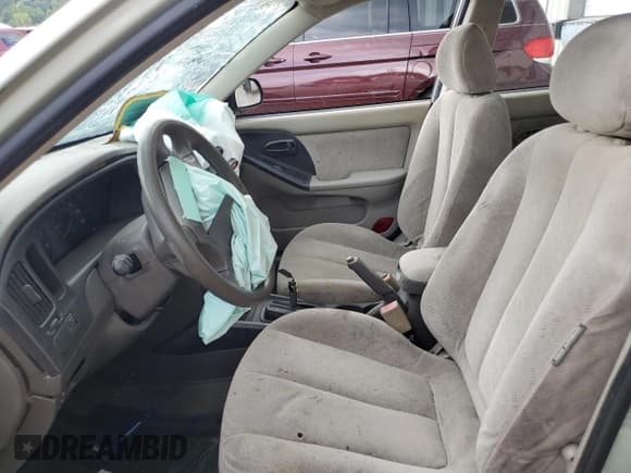 ✅ 2004 Hyundai Elantra GLS • VIN: KMHDN46D44U906554 • Lot: 61067963. Wystawiony na Copart z przebiegiem Nie podano. Bezpłatny archiwum sprzedaży aukcyjnych z USA i szczegółowy raport historii pojazdu na DreamBid. Zdjęcie 7.