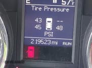 ✅ 2011 Chrysler Town & Country Touring • VIN: 2A4RR8DG5BR607811 • Lot: 43649745. Wystawiony na IAAI z przebiegiem 219 523 mil. Bezpłatny archiwum sprzedaży aukcyjnych z USA i szczegółowy raport historii pojazdu na DreamBid. Zdjęcie 15.