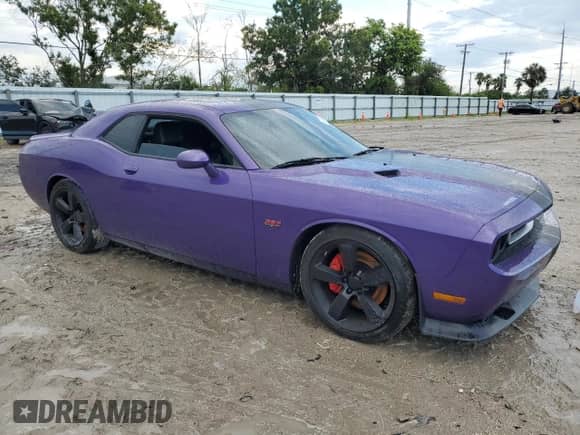 2013 Dodge Challenger SRT-8 with VIN 2C3CDYCJ6DH672221, listed as a Copart auction lot 68384174 with Not provided miles and Salvage title. Bid and sale history available at DreamBid. Image 4.