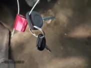 ✅ 2005 Chevrolet Colorado 1SE LS Z71 • VIN: 1GCDT136X58214033 • Лот: 43535131. Опубликован ранее на IAAI с пробегом 184 282 миль. Бесплатный доступ к архиву аукционных продаж из США и подробный отчёт об истории автомобиля на DreamBid. Изображение 11.