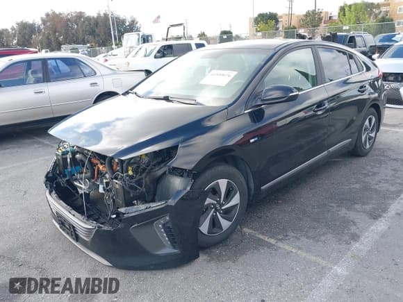 ✅ 2017 Hyundai Ioniq SEL • VIN: KMHC75LC6HU049974 • Лот: 41549076. Опубликован ранее на IAAI с пробегом 210 776 миль. Бесплатный доступ к архиву аукционных продаж из США и подробный отчёт об истории автомобиля на DreamBid. Изображение 2.