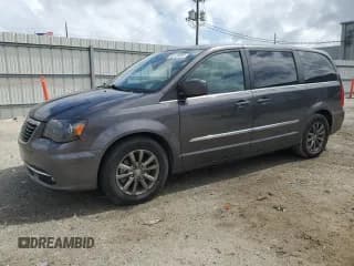 ✅ 2016 Chrysler Town & Country S • VIN: 2C4RC1HG6GR208065 • Lot: 85126935. Listed on Copart with 70,514 mi. Free auction sales archive from the USA and detailed vehicle history report at DreamBid. Image 1.