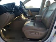 ✅ 2010 Toyota Highlander Limited • VIN: JTEJW3EH4A2047939 • Лот: 82696405. Опубликован ранее на Copart с пробегом 164 688 миль. Бесплатный доступ к архиву аукционных продаж из США и подробный отчёт об истории автомобиля на DreamBid. Изображение 7.