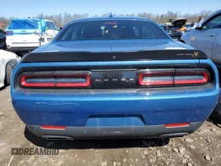 ✅ 2021 Dodge Challenger R/T Scat Pack • VIN: 2C3CDZFJ7MH662427 • Lot: 44582273. Wystawiony na Copart z przebiegiem Nie podano. Bezpłatny archiwum sprzedaży aukcyjnych z USA i szczegółowy raport historii pojazdu na DreamBid. Zdjęcie 6.