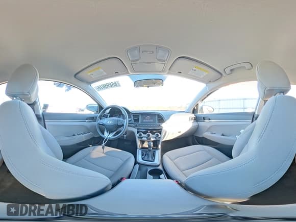 ✅ 2019 Hyundai Elantra SE • VIN: KMHD74LF4KU850628 • Lot: 86895015. Listed on Copart with 18,382 mi. Free auction sales archive from the USA and detailed vehicle history report at DreamBid. Image 15.