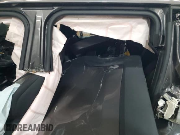 ✅ 2017 Jeep Renegade Latitude • VIN: ZACCJBBB9HPF44751 • Лот: 80428145. Опубликован ранее на Copart с пробегом Не указан. Бесплатный доступ к архиву аукционных продаж из США и подробный отчёт об истории автомобиля на DreamBid. Изображение 11.