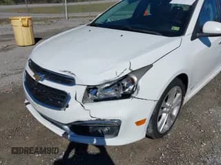 ✅ 2015 Chevrolet Cruze LTZ • VIN: 1G1PG5SB1F7251608 • Lot: 43420021. Wystawiony na IAAI z przebiegiem 203 880 mil. Bezpłatny archiwum sprzedaży aukcyjnych z USA i szczegółowy raport historii pojazdu na DreamBid. Zdjęcie 6.