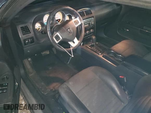 ✅ 2013 Dodge Challenger Rallye Redline • VIN: 2C3CDYAG0DH605749 • Lot: 87684735. Wystawiony na Copart z przebiegiem 135 390 mil. Bezpłatny archiwum sprzedaży aukcyjnych z USA i szczegółowy raport historii pojazdu na DreamBid. Zdjęcie 8.