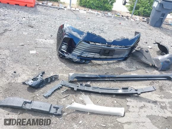 ✅ 2020 Toyota Sienna XLE • VIN: 5TDDZ3DC4LS232650 • Лот: 42332566. Опубликован ранее на IAAI с пробегом 141 971 миль. Бесплатный доступ к архиву аукционных продаж из США и подробный отчёт об истории автомобиля на DreamBid. Изображение 12.