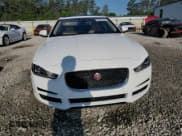 ✅ 2019 Jaguar XE 25t Premium • VIN: SAJAD4FX4KCP45437 • Lot: 55607455. Wystawiony na Copart z przebiegiem 80 766 mil. Bezpłatny archiwum sprzedaży aukcyjnych z USA i szczegółowy raport historii pojazdu na DreamBid. Zdjęcie 5.