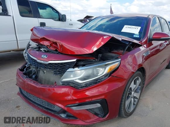 ✅ 2020 Kia Optima LX • VIN: 5XXGT4L39LG399187 • Lot: 43002515. Wystawiony na IAAI z przebiegiem 87 119 mil. Bezpłatny archiwum sprzedaży aukcyjnych z USA i szczegółowy raport historii pojazdu na DreamBid. Zdjęcie 6.