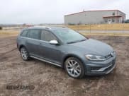 ✅ 2019 Volkswagen Golf S • VIN: 3VWH17AU7KM520624 • Lot: 41829713. Wystawiony na IAAI z przebiegiem 55 985 mil. Bezpłatny archiwum sprzedaży aukcyjnych z USA i szczegółowy raport historii pojazdu na DreamBid. Zdjęcie 1.