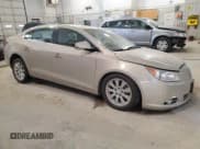 ✅ 2012 Buick LaCrosse Leather • VIN: 1G4GC5ER9CF294053 • Lot: 56181885. Wystawiony na Copart z przebiegiem 97 005 mil. Bezpłatny archiwum sprzedaży aukcyjnych z USA i szczegółowy raport historii pojazdu na DreamBid. Zdjęcie 4.