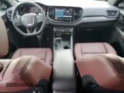 ✅ 2025 Dodge Durango GT • VIN: 1C4RDJDG3SC516105 • Lot: 68643795. Wystawiony na Copart z przebiegiem 17 mil. Bezpłatny archiwum sprzedaży aukcyjnych z USA i szczegółowy raport historii pojazdu na DreamBid. Zdjęcie 8.