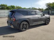 ✅ 2024 Kia EV9 GT-Line • VIN: KNDAEFS55R6023124 • Lot: 70505885. Wystawiony na Copart z przebiegiem 17 201 mil. Bezpłatny archiwum sprzedaży aukcyjnych z USA i szczegółowy raport historii pojazdu na DreamBid. Zdjęcie 3.