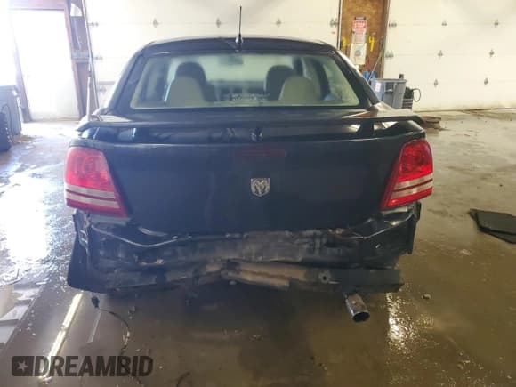 ✅ 2008 Dodge Avenger R/T • VIN: 1B3LC76M18N692244 • Lot: 72253014. Wystawiony na Copart z przebiegiem 190 646 mil. Bezpłatny archiwum sprzedaży aukcyjnych z USA i szczegółowy raport historii pojazdu na DreamBid. Zdjęcie 6.