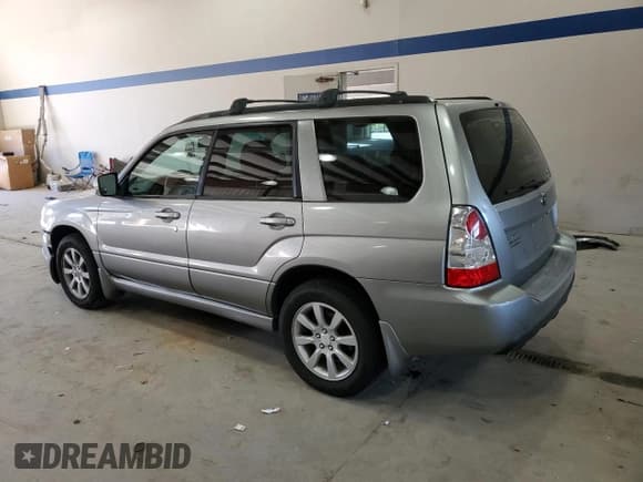 ✅ 2007 Subaru Forester X • VIN: JF1SG65667H717539 • Lot: 90048345. Listed on Copart with 202,815 mi. Free auction sales archive from the USA and detailed vehicle history report at DreamBid. Image 2.