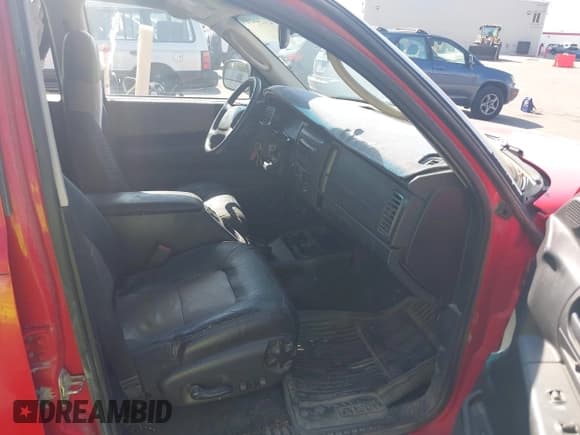 ✅ 2003 Dodge Durango R/T • VIN: 1D8HS78Z33F535013 • Lot: 43134455. Wystawiony na IAAI z przebiegiem 140 748 mil. Bezpłatny archiwum sprzedaży aukcyjnych z USA i szczegółowy raport historii pojazdu na DreamBid. Zdjęcie 5.