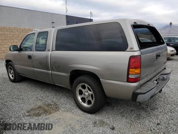 2001 GMC Sierra 1500 SLE1 with VIN 1GTEC19V41Z321666, listed as a Copart auction lot 82470244 with 220,830 mi miles and Clean title. Bid and sale history available at DreamBid. Image 2.