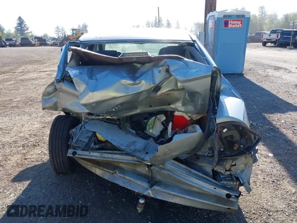 ✅ 2006 Mercury Montego Luxury • VIN: 1MEFM40126G611208 • Лот: 42201462. Опубликован ранее на IAAI с пробегом Не указан. Бесплатный доступ к архиву аукционных продаж из США и подробный отчёт об истории автомобиля на DreamBid. Изображение 16.