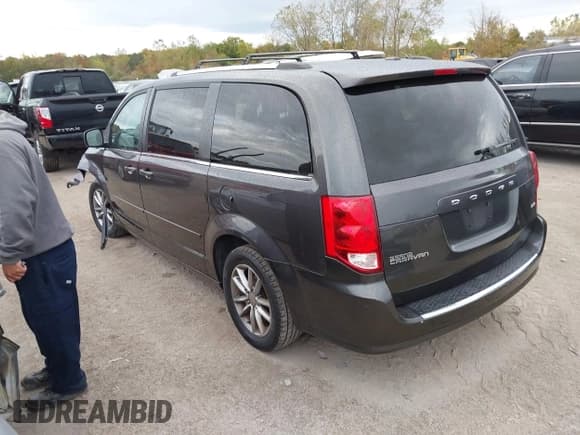 ✅ 2015 Dodge Grand Caravan SXT • VIN: 2C4RDGCG9FR738794 • Lot: 43458169. Wystawiony na IAAI z przebiegiem 126 116 mil. Bezpłatny archiwum sprzedaży aukcyjnych z USA i szczegółowy raport historii pojazdu na DreamBid. Zdjęcie 3.