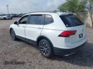 ✅ 2021 Volkswagen Tiguan S • VIN: 3VV1B7AX4MM002339 • Lot: 42719544. Listed on IAAI with 28,481 mi. Free auction sales archive from the USA and detailed vehicle history report at DreamBid. Image 3.