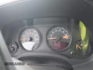 ✅ 2015 Jeep Patriot High Altitude • VIN: 1C4NJPFA8FD398104 • Lot: 42482903. Wystawiony na IAAI z przebiegiem Nie podano. Bezpłatny archiwum sprzedaży aukcyjnych z USA i szczegółowy raport historii pojazdu na DreamBid. Zdjęcie 7.