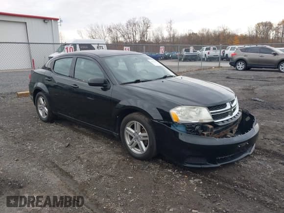 ✅ 2012 Dodge Avenger SXT • VIN: 1C3CDZCB2CN201395 • Lot: 43611043. Wystawiony na IAAI z przebiegiem 134 398 mil. Bezpłatny archiwum sprzedaży aukcyjnych z USA i szczegółowy raport historii pojazdu na DreamBid. Zdjęcie 1.