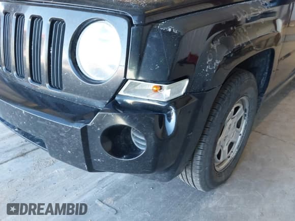 ✅ 2007 Jeep Patriot Sport • VIN: 1J8FF28W37D393954 • Lot: 43904536. Listed on IAAI with 217,866 mi. Free auction sales archive from the USA and detailed vehicle history report at DreamBid. Image 6.