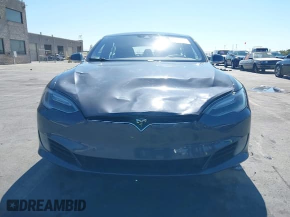 ✅ 2016 Tesla Model S 90D • VIN: 5YJSA1E2XGF148724 • Лот: 43274104. Опубликован ранее на IAAI с пробегом 177 977 миль. Бесплатный доступ к архиву аукционных продаж из США и подробный отчёт об истории автомобиля на DreamBid. Изображение 12.