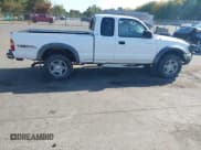 ✅ 2002 Toyota Tacoma • VIN: 5TEWN72N62Z896627 • Лот: 43290584. Опубликован ранее на IAAI с пробегом 367 598 миль. Бесплатный доступ к архиву аукционных продаж из США и подробный отчёт об истории автомобиля на DreamBid. Изображение 13.