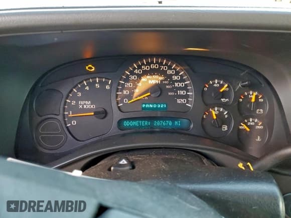 ✅ 2003 Chevrolet Tahoe Z71 • VIN: 1GNEK13TX3R295448 • Lot: 96399615. Listed on Copart with 287,670 mi. Free auction sales archive from the USA and detailed vehicle history report at DreamBid. Image 9.