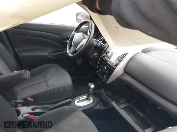 ✅ 2018 Nissan Versa SV • VIN: 3N1CN7AP1JL856871 • Lot: 41686595. Listed on IAAI with 139,608 mi. Free auction sales archive from the USA and detailed vehicle history report at DreamBid. Image 5.