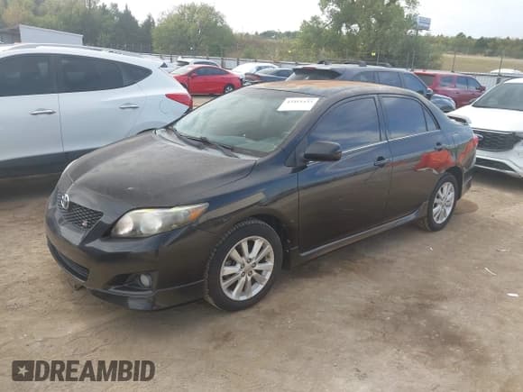 ✅ 2010 Toyota Corolla LE • VIN: 2T1BU4EE4AC404838 • Лот: 43411433. Опубликован ранее на IAAI с пробегом 135 633 миль. Бесплатный доступ к архиву аукционных продаж из США и подробный отчёт об истории автомобиля на DreamBid. Изображение 2.