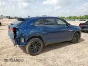 ✅ 2022 Volkswagen Atlas SE • VIN: 1V2JE2CA1NC223139 • Lot: 62162115. Listed on Copart with 50,087 mi. Free auction sales archive from the USA and detailed vehicle history report at DreamBid. Image 3.