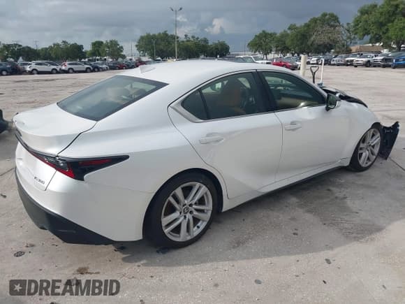 ✅ 2024 Lexus IS 300 • VIN: JTHCA1D27R5129265 • Lot: 42553097. Listed on IAAI with 23,989 mi. Free auction sales archive from the USA and detailed vehicle history report at DreamBid. Image 4.