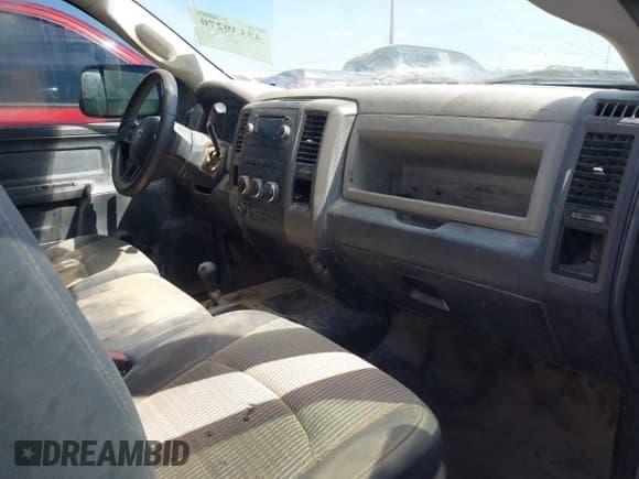 ✅ 2012 Dodge RAM • VIN: 3C6LD5ATXCG284512 • Lot: 43139270. Wystawiony na IAAI z przebiegiem Nie podano. Bezpłatny archiwum sprzedaży aukcyjnych z USA i szczegółowy raport historii pojazdu na DreamBid. Zdjęcie 5.