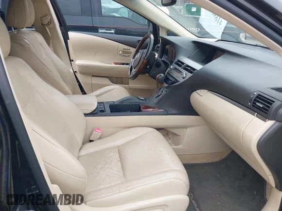 ✅ 2013 Lexus RX 450h • VIN: JTJZB1BA3D2007447 • Lot: 41690121. Listed on IAAI with 157,738 mi. Free auction sales archive from the USA and detailed vehicle history report at DreamBid. Image 5.