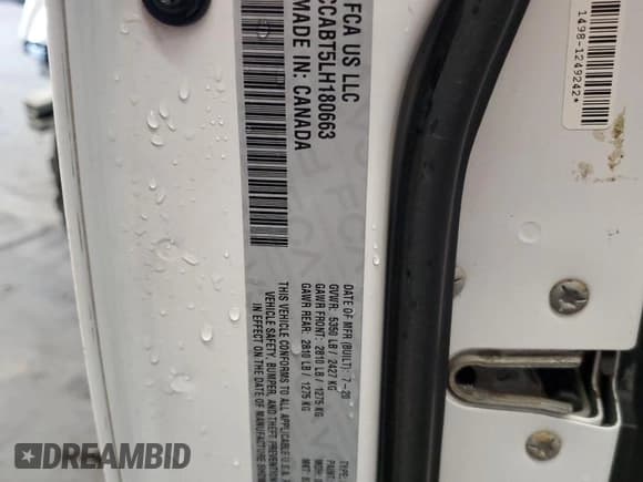 ✅ 2020 Chrysler 300 S • VIN: 2C3CCABT5LH180663 • Лот: 67478675. Опубликован ранее на Copart с пробегом 120 504 миль. Бесплатный доступ к архиву аукционных продаж из США и подробный отчёт об истории автомобиля на DreamBid. Изображение 12.